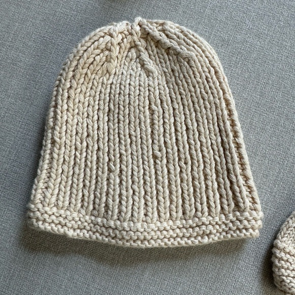 Crate and Kids Cozy Sun Essential Baby Gift Set - Picture 6 of 10